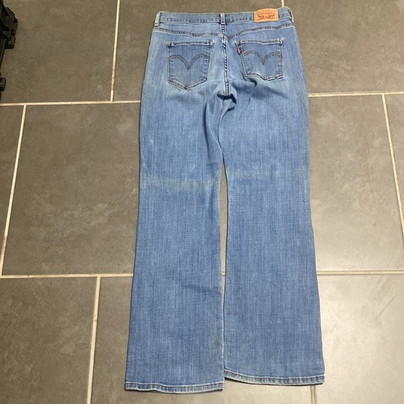 Levi’s classic boot jeans. 28x30 - Picture 5 of 6